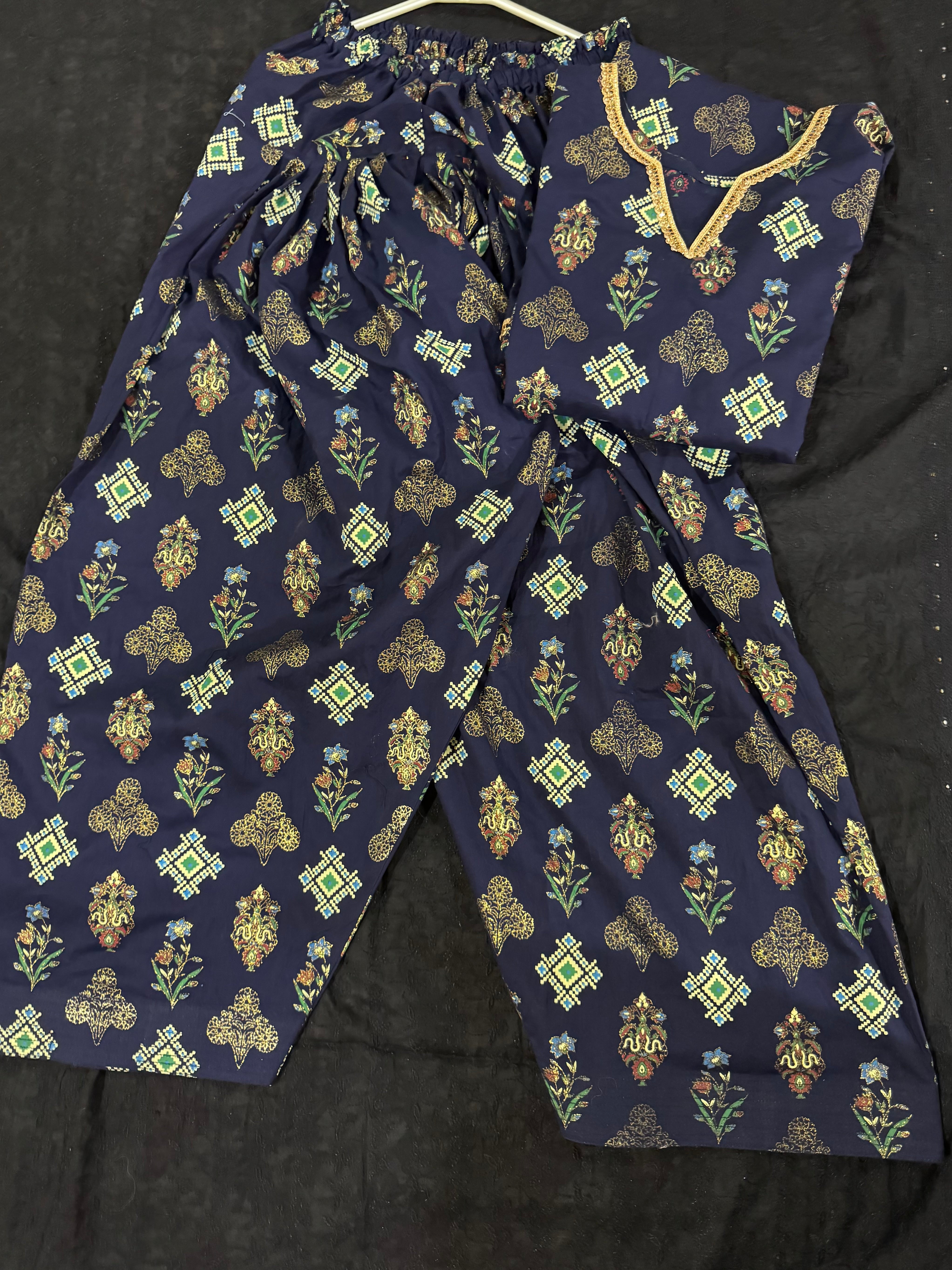 Lawn Two Piece - Arshi Qameez Farshi Shalwar
