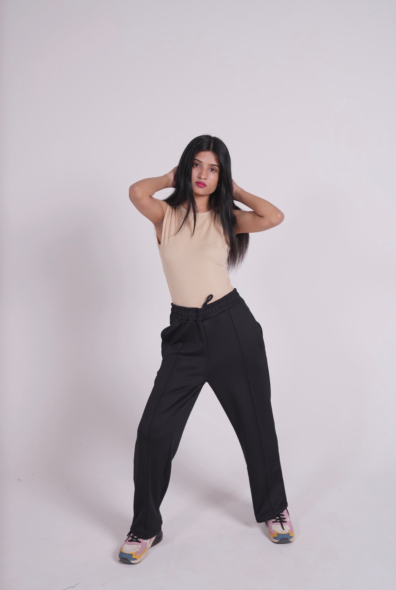 Sleeve less body suit - Beige